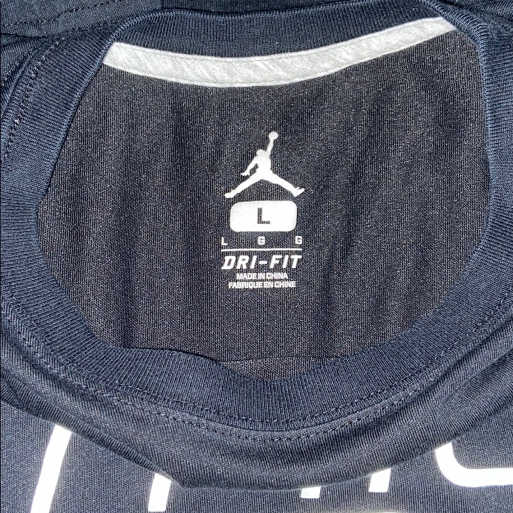 Jordan graphic tshirt - Picture 5 of 5